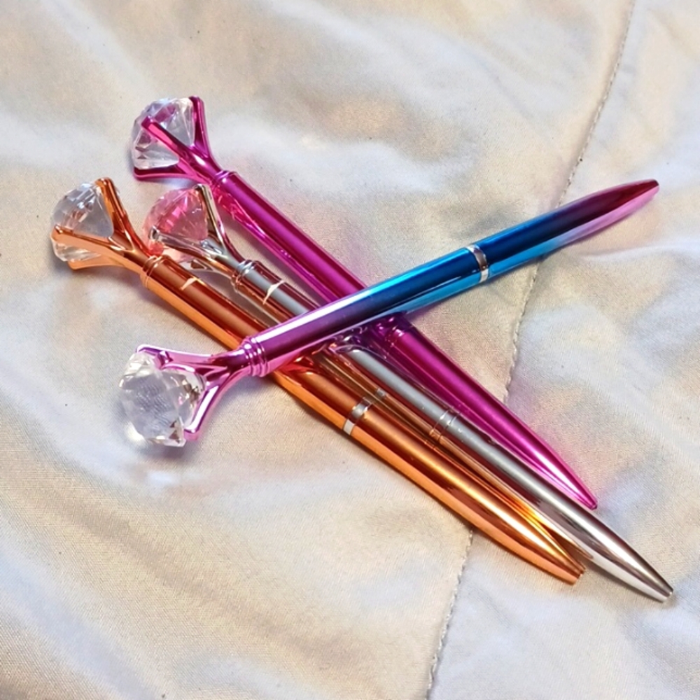 Gem Pen ( 1 free with bundle purchase)
